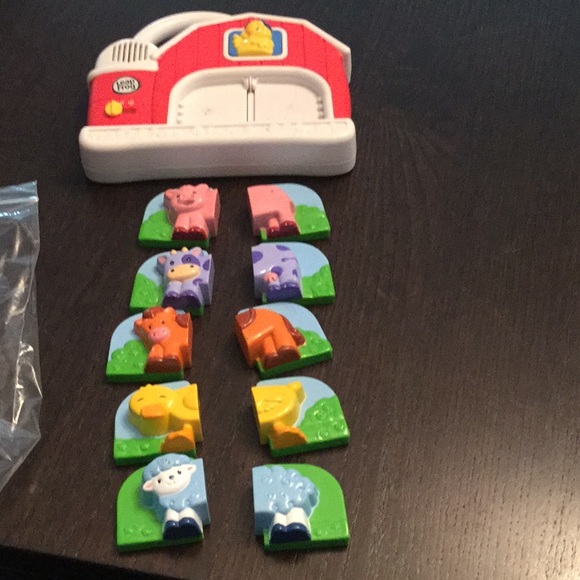 Leap frog magnetic matching singing toy - Picture 4 of 4